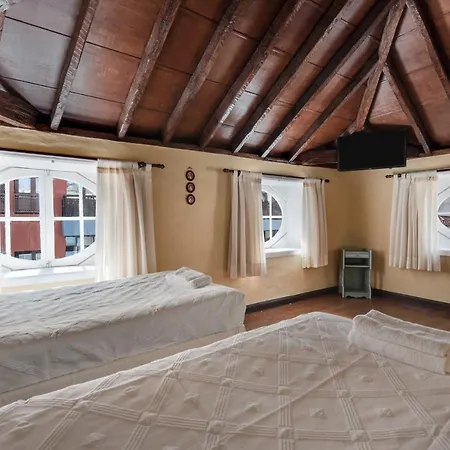 Apartament La Buhardilla De La Vicaria