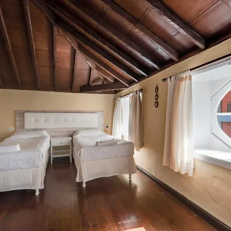 La Buhardilla De La Vicaria La Laguna (Tenerife)